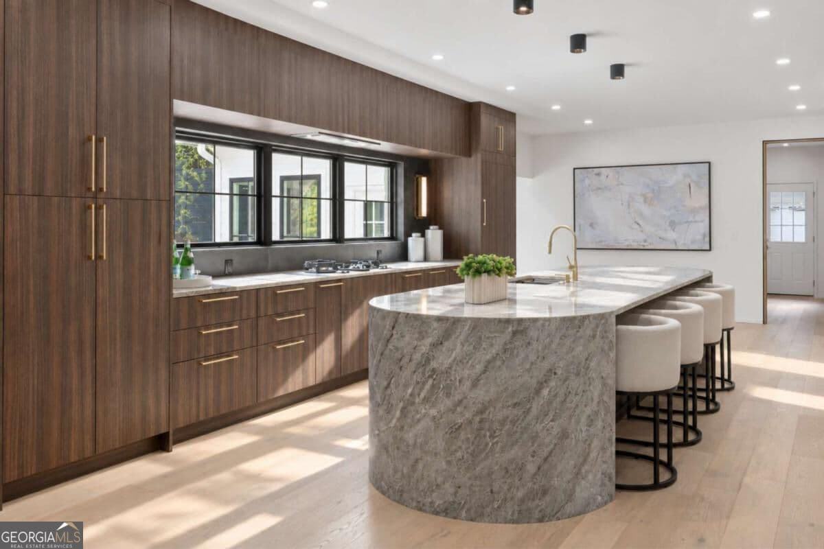 6 bedroom, 7.5 bathroom, 8,090 sq ft single family residence for sale at 1120 Heards Ferry Road, Sandy Springs, GA 30328 — photo 2