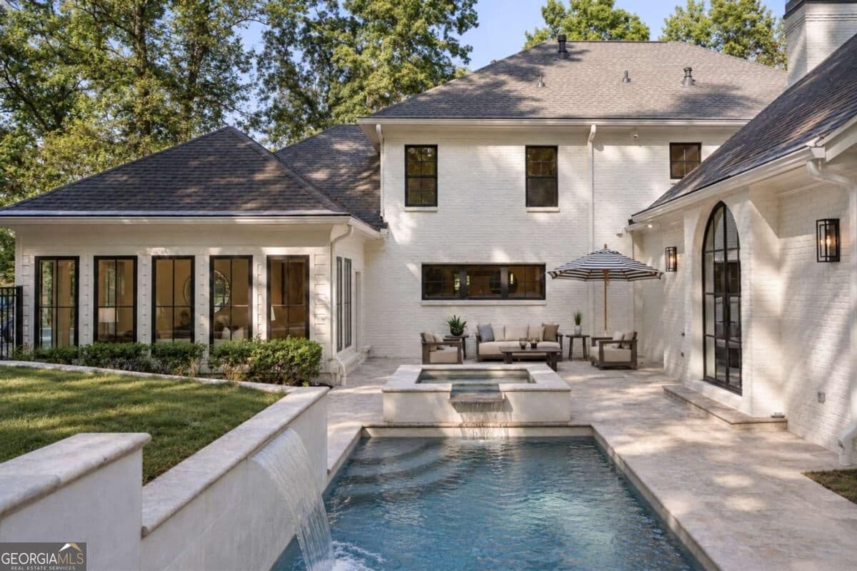 6 bedroom, 7.5 bathroom, 8,090 sq ft single family residence for sale at 1120 Heards Ferry Road, Sandy Springs, GA 30328 — photo 10