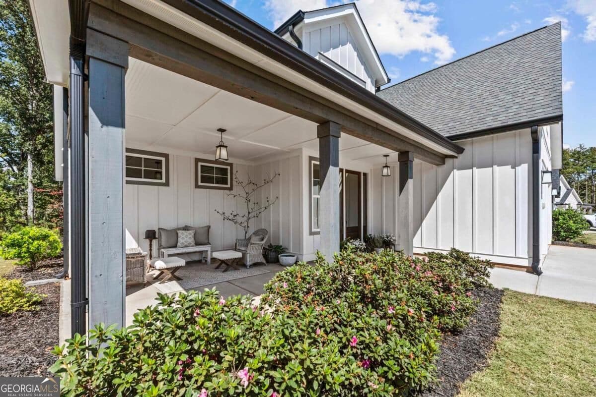 4 bedroom, 3.5 bathroom, 2,877 sq ft single family residence for sale at 1200 Legend Drive, Greensboro, GA 30642 — photo 6
