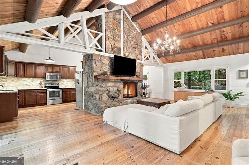 4 bedroom, 2 bathroom, 2,726 sq ft cabin,single family residence for sale at 884 Quail Cove Drive, Big Canoe, GA 30143 — photo 7
