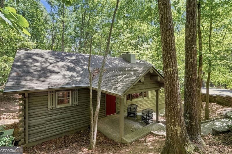 4 bedroom, 2 bathroom, 2,726 sq ft cabin,single family residence for sale at 884 Quail Cove Drive, Big Canoe, GA 30143