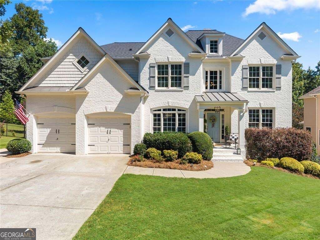 7 bedroom, 5 bathroom, 4,662 sq ft single family residence for sale at 960 Garden Crossing Lane, Cumming, GA 30040