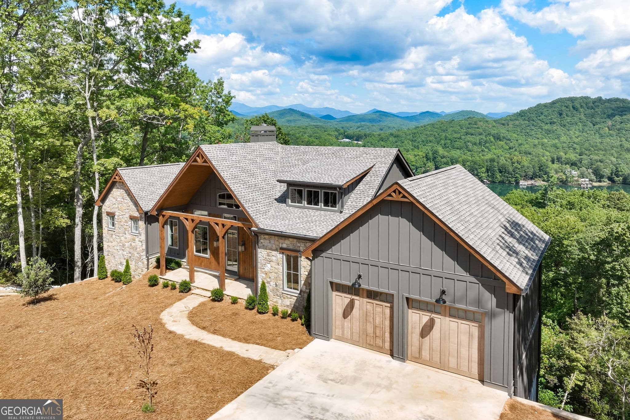 4 bedroom, 5 bathroom, 4,200 sq ft single family residence for sale at 108 Ivy Ridge, Clarkesville, GA 30523 — photo 8