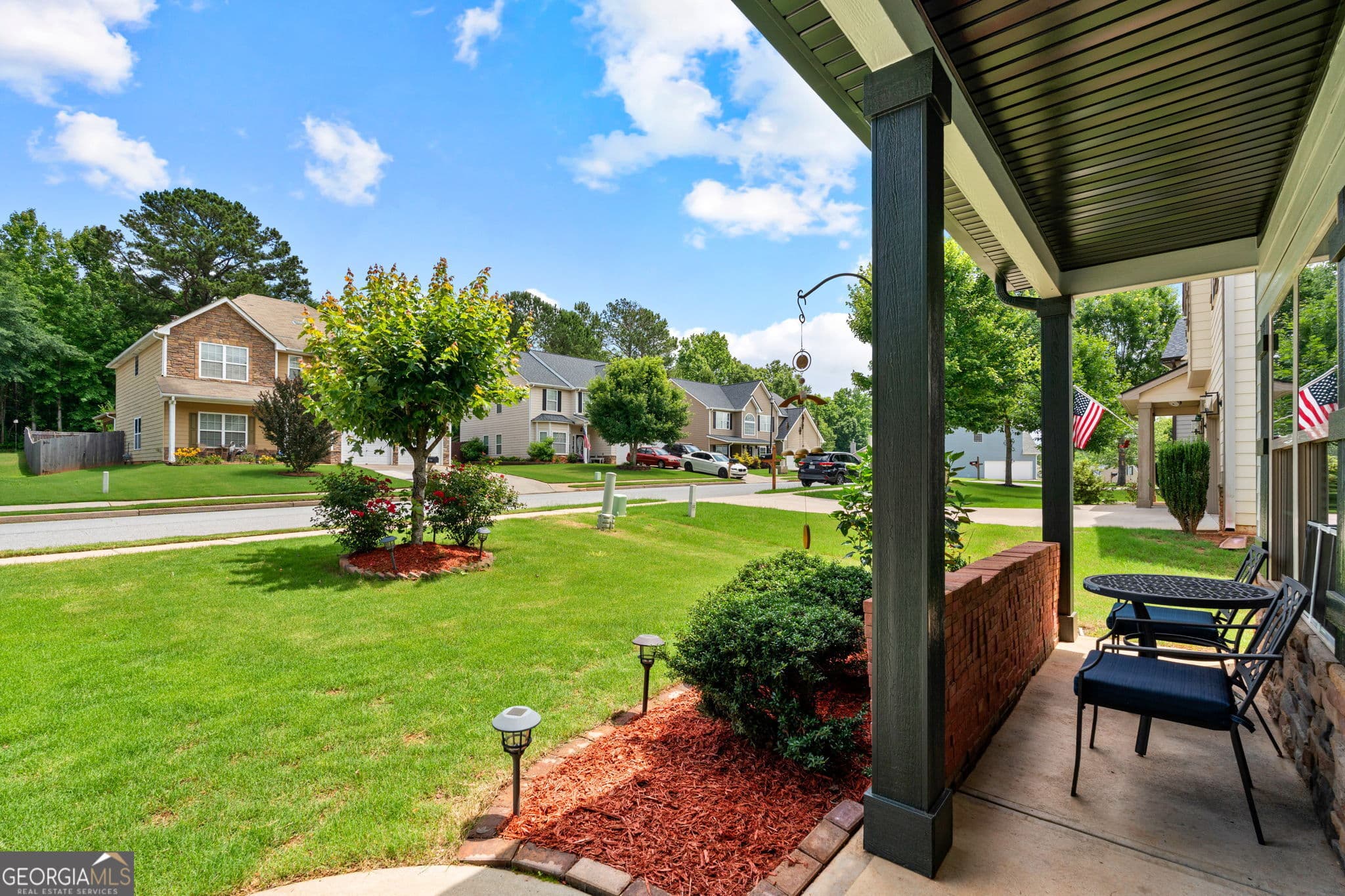 5 bedroom, 3 bathroom, 2,823 sq ft single family residence for sale at 109 Briandwood Drive, Newnan, GA 30265 — photo 6