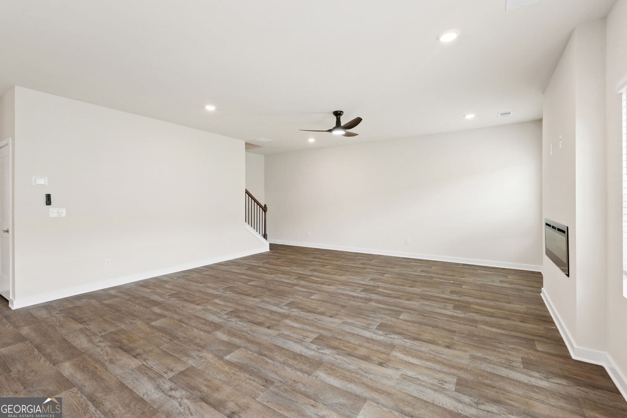4 bedroom, 3 bathroom, 2,700 sq ft single family residence for sale at 1921 WHEAT VALLEY Circle, Conyers, GA 30013 — photo 5