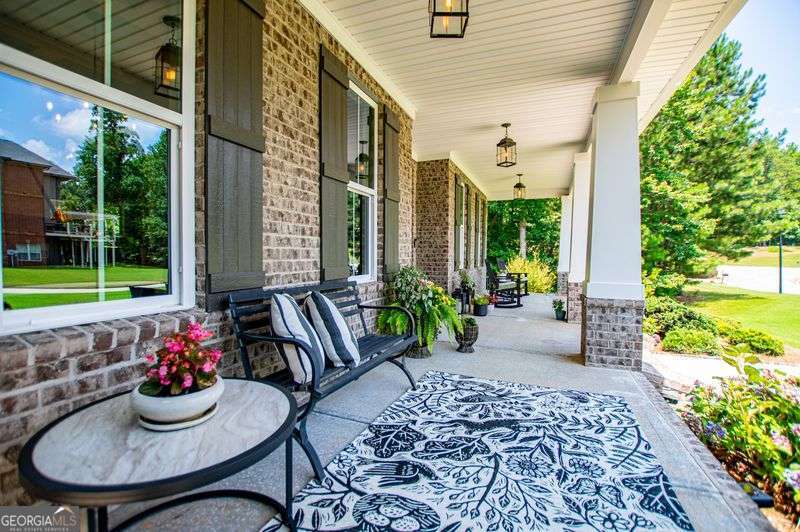 5 bedroom, 4.5 bathroom, 4,429 sq ft single family residence for sale at 7503 Elderberry Drive, Douglasville, GA 30135 — photo 10