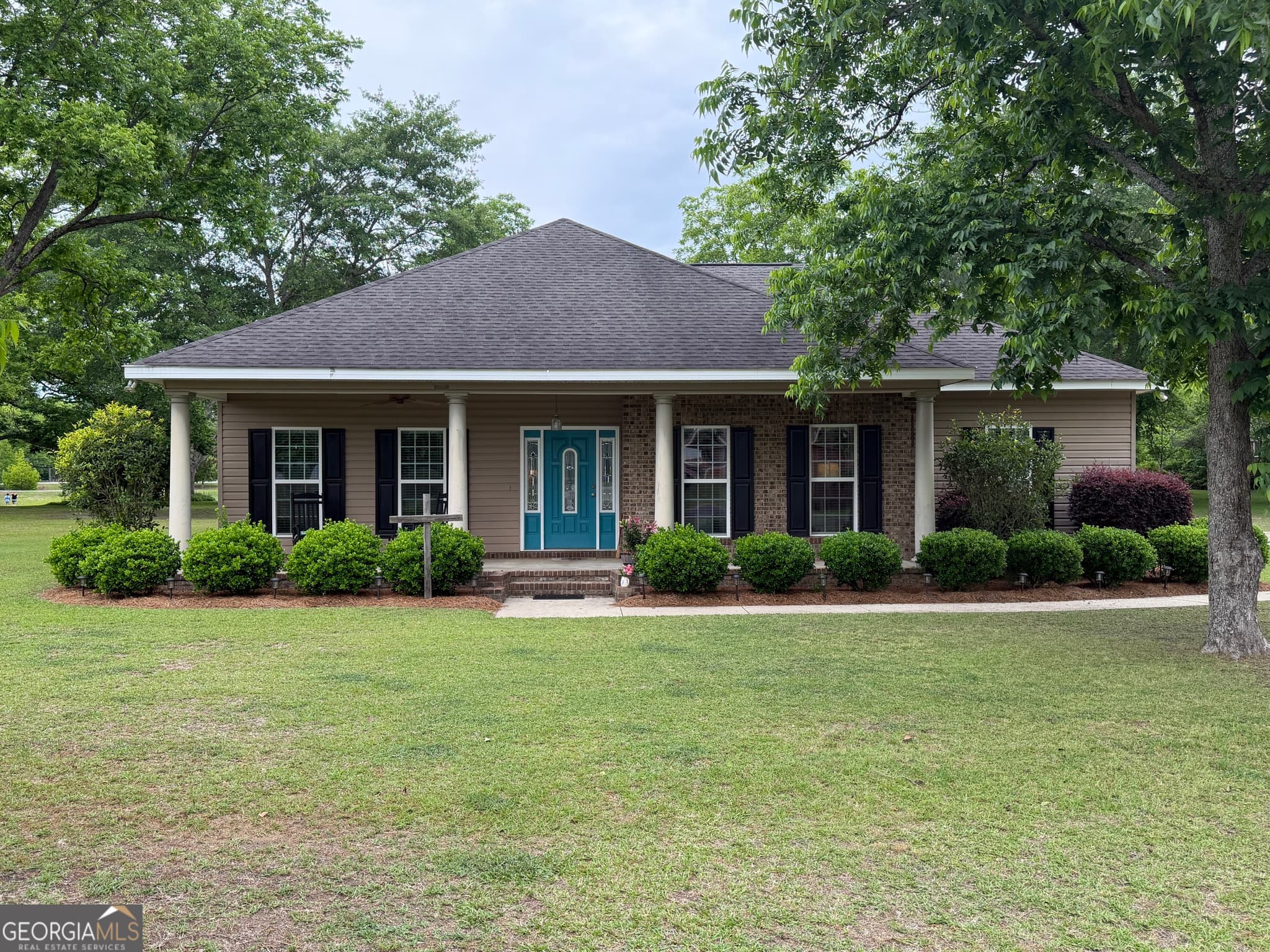 4 bedroom, 3 bathroom, 2,406 sq ft single family residence for sale at 414 Parklane Drive, Dexter, GA 31019 — photo 2