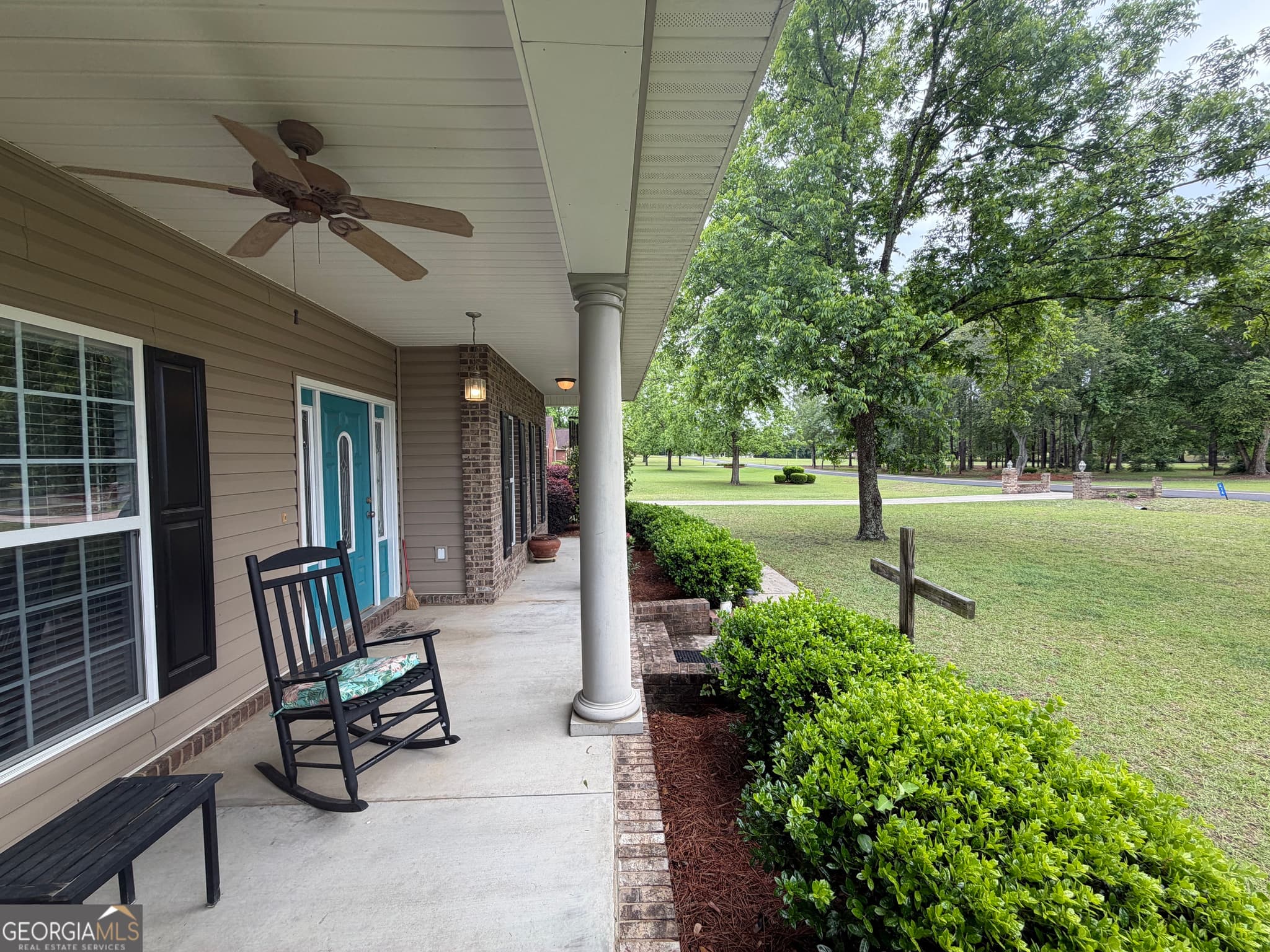 4 bedroom, 3 bathroom, 2,406 sq ft single family residence for sale at 414 Parklane Drive, Dexter, GA 31019 — photo 5