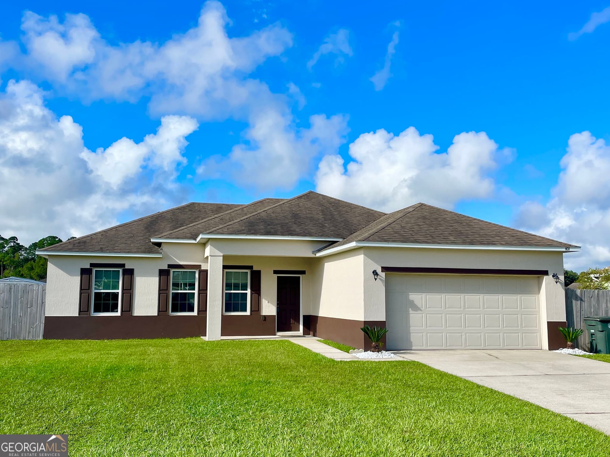 3 bedroom, 2 bathroom, 1,632 sq ft single family residence for sale at 401 Soncel Drive, Kingsland, GA 31548