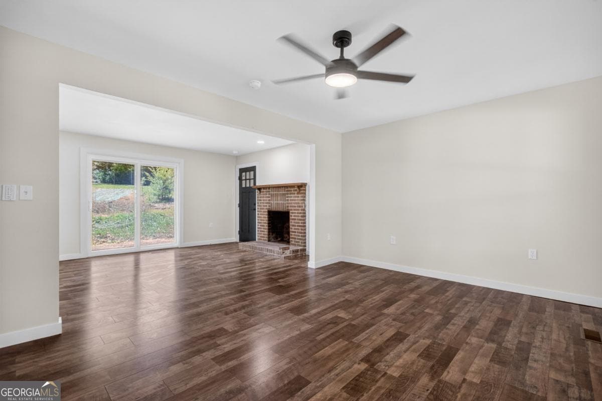 3 bedroom, 2 bathroom, 1,580 sq ft single family residence for sale at 201 Cove Access Road, Talladega, AL 35160 — photo 8