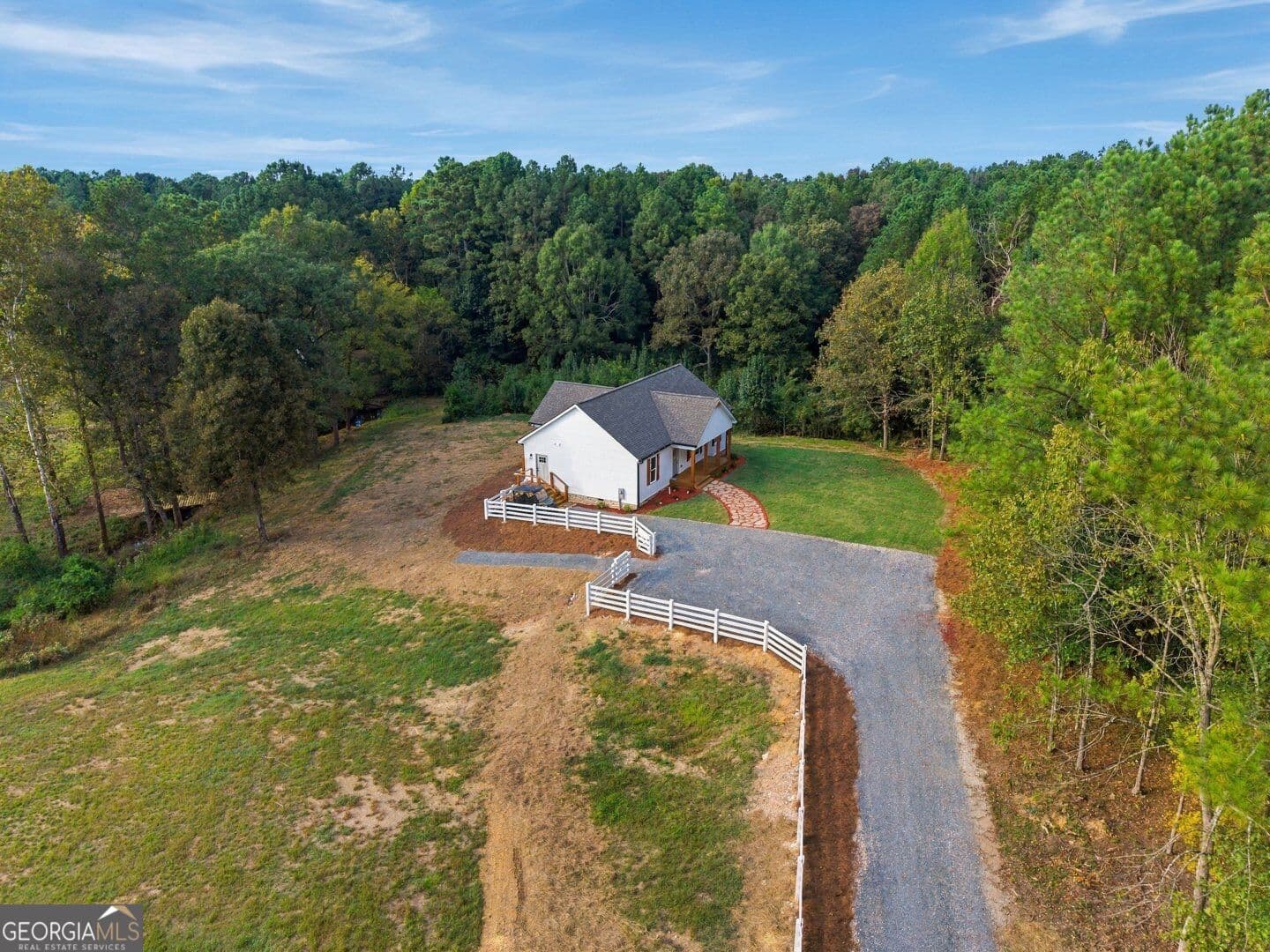 3 bedroom, 2 bathroom, 1,425 sq ft single family residence for sale at 4053 Maple Grove Church Road, Resaca, GA 30735 — photo 1 of 45