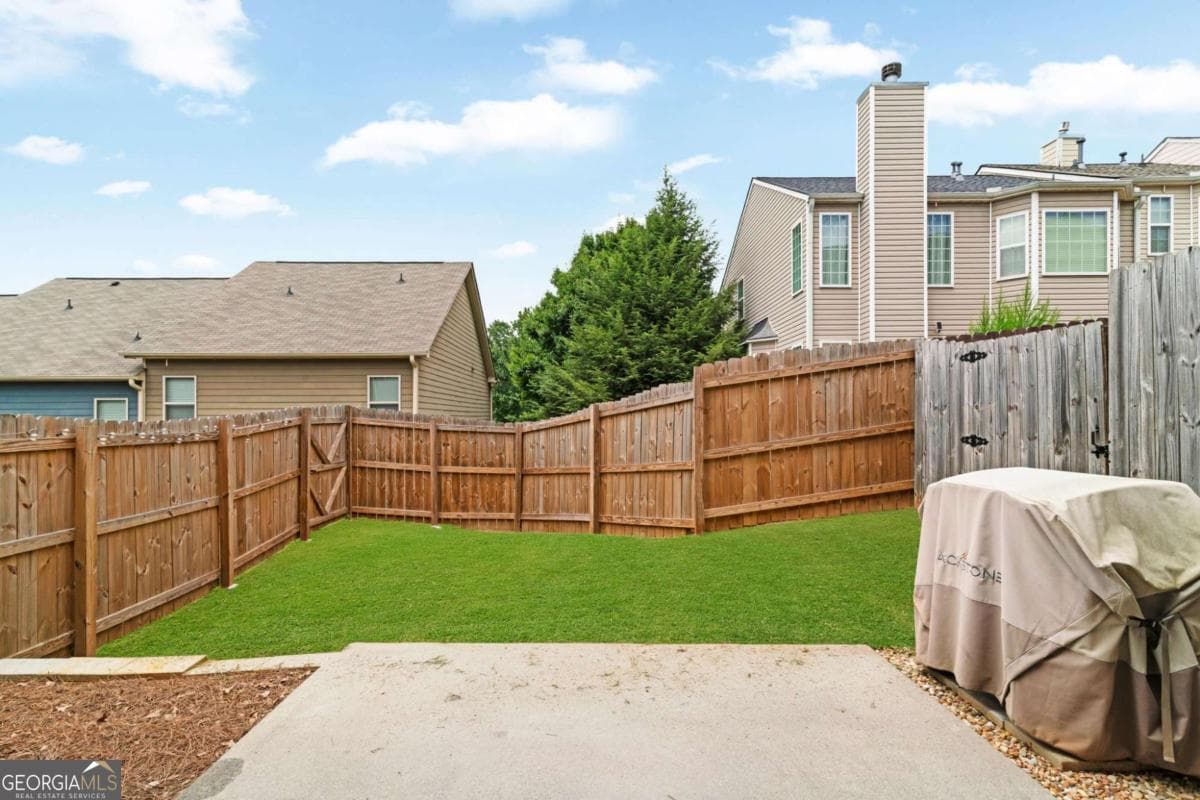 3 bedroom, 2.5 bathroom, 1,635 sq ft townhouse for sale at 850 Ash Street, Canton, GA 30114 — photo 3