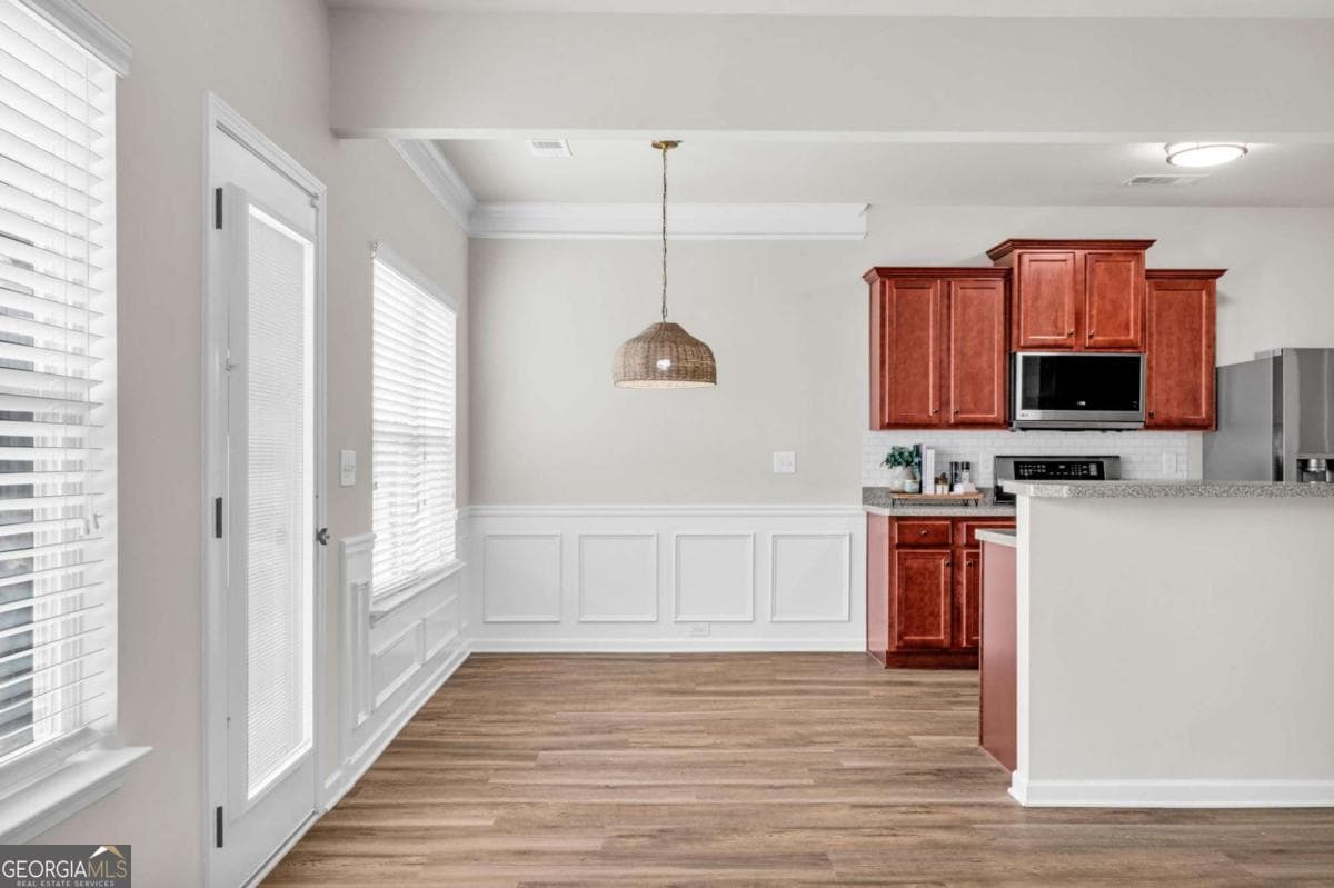 3 bedroom, 2.5 bathroom, 1,635 sq ft townhouse for sale at 850 Ash Street, Canton, GA 30114 — photo 9