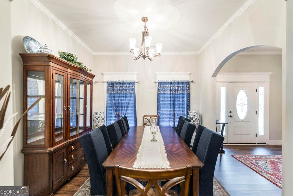 4 bedroom, 3 bathroom, 2,800 sq ft single family residence for sale at 374 Carrick Way, Macon, GA 31210 — photo 8
