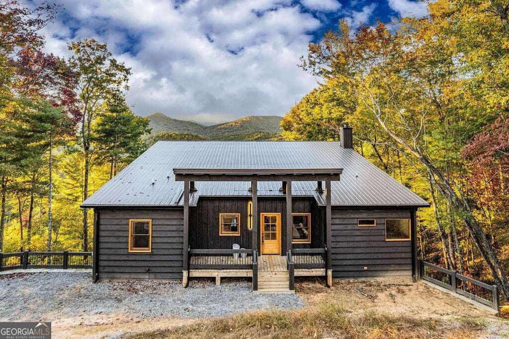 4 bedroom, 4 bathroom, 2,858 sq ft cabin,single family residence for sale at 25 Quail Hollow, Epworth, GA 30541 — photo 3