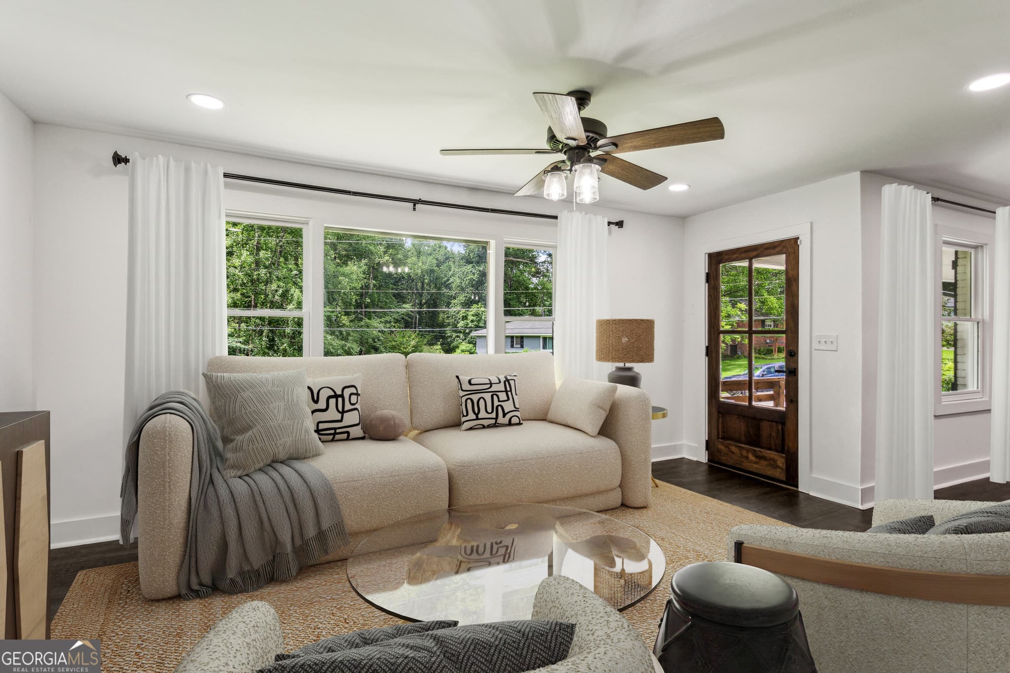 3 bedroom, 2.5 bathroom, 1,700 sq ft single family residence for sale at 1477 Spruce Drive, Smyrna, GA 30080 — photo 7
