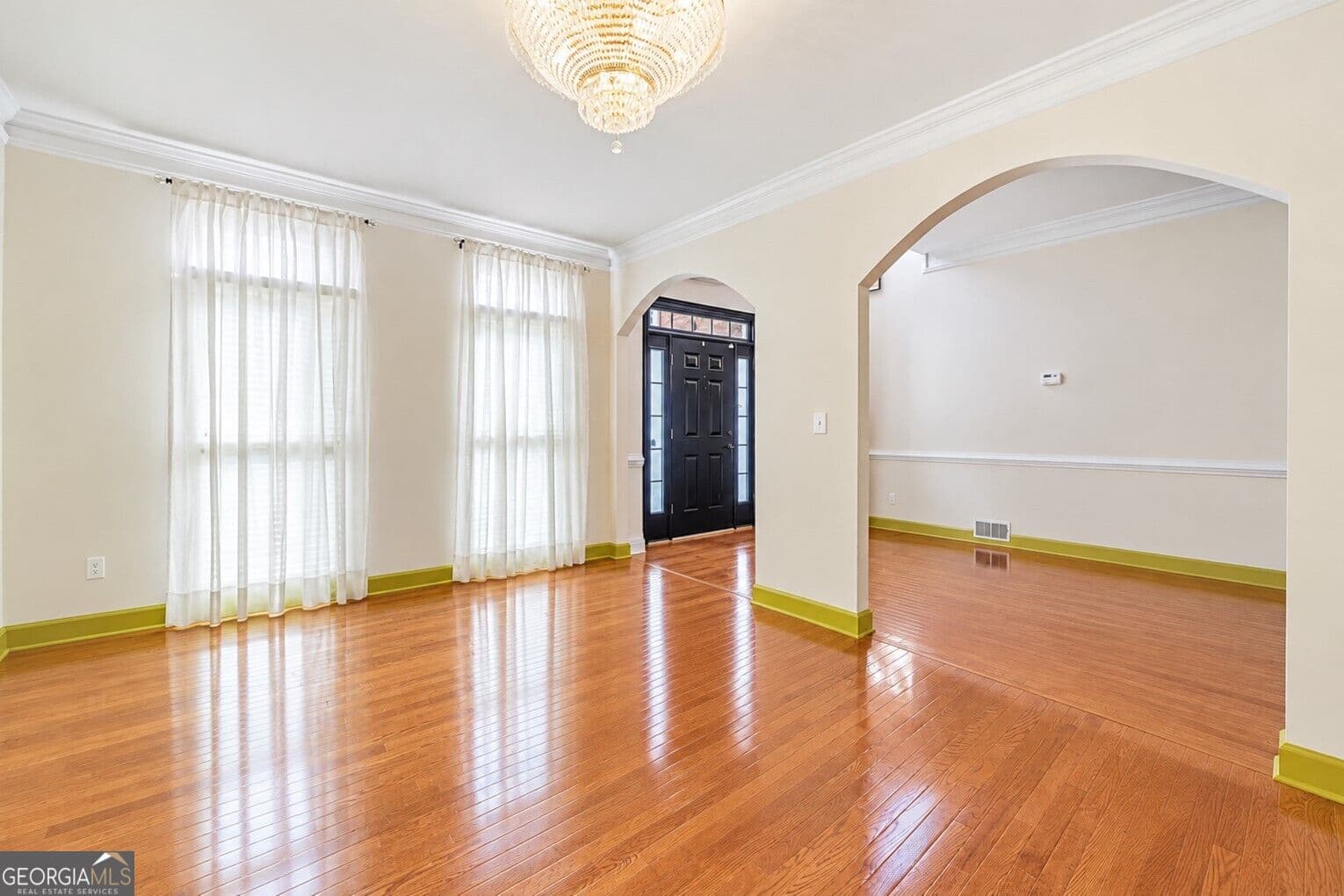 5 bedroom, 2.5 bathroom, 3,057 sq ft single family residence for sale at 1535 Timberline Trace, Snellville, GA 30078 — photo 8