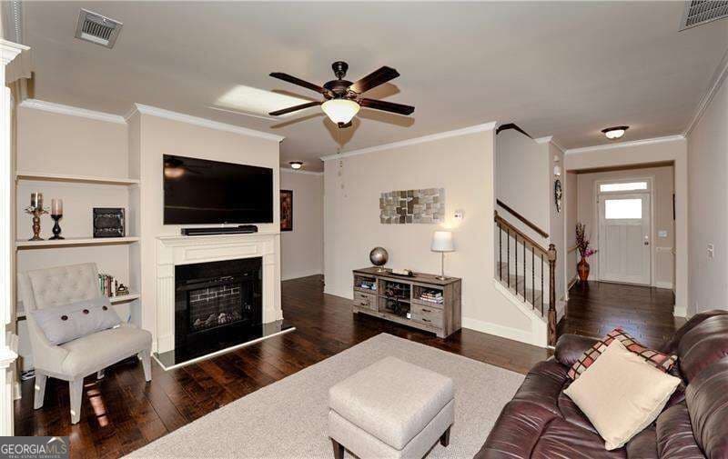 4 bedroom, 3.5 bathroom, 2,628 sq ft townhouse for rent at 2349 Whiteoak Bend 22, Smyrna, GA 30080 for $3,200 a month — photo 4