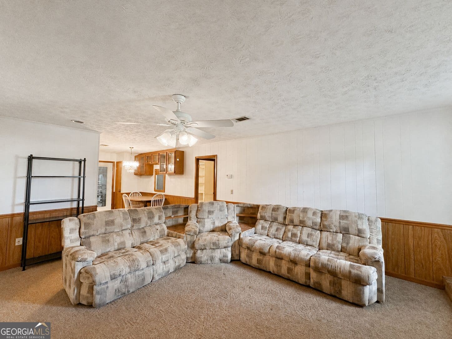4 bedroom, 3 bathroom, 2,046 sq ft single family residence for sale at 6009 James Street, Manor, GA 31550 — photo 3