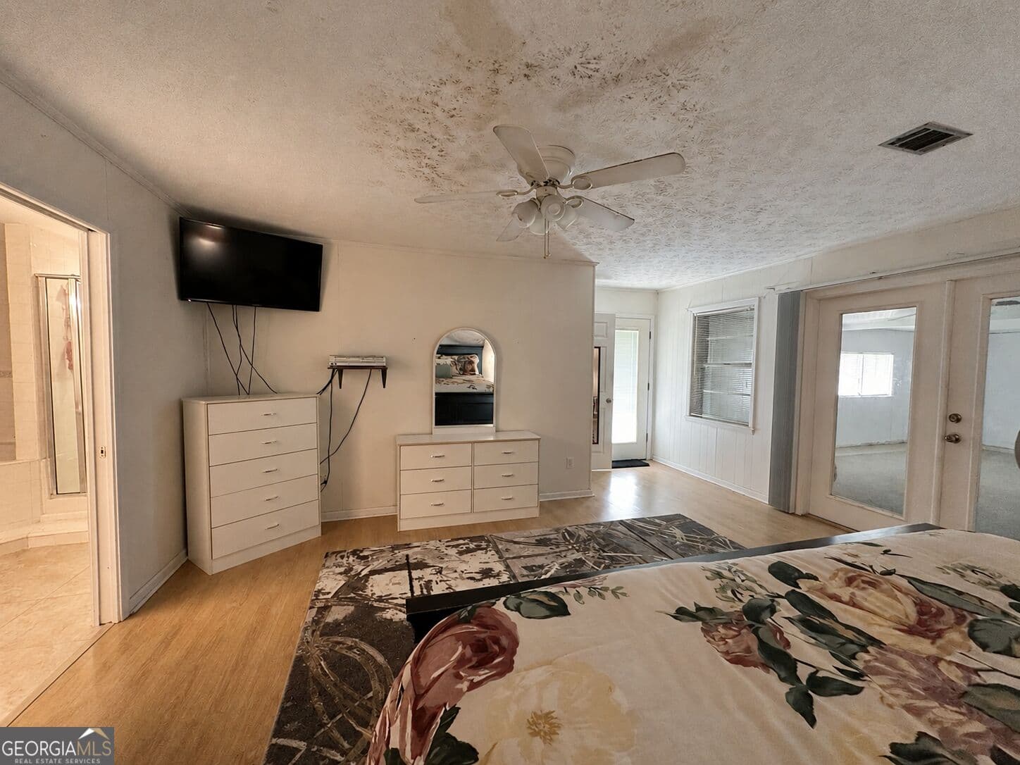 4 bedroom, 3 bathroom, 2,046 sq ft single family residence for sale at 6009 James Street, Manor, GA 31550 — photo 8