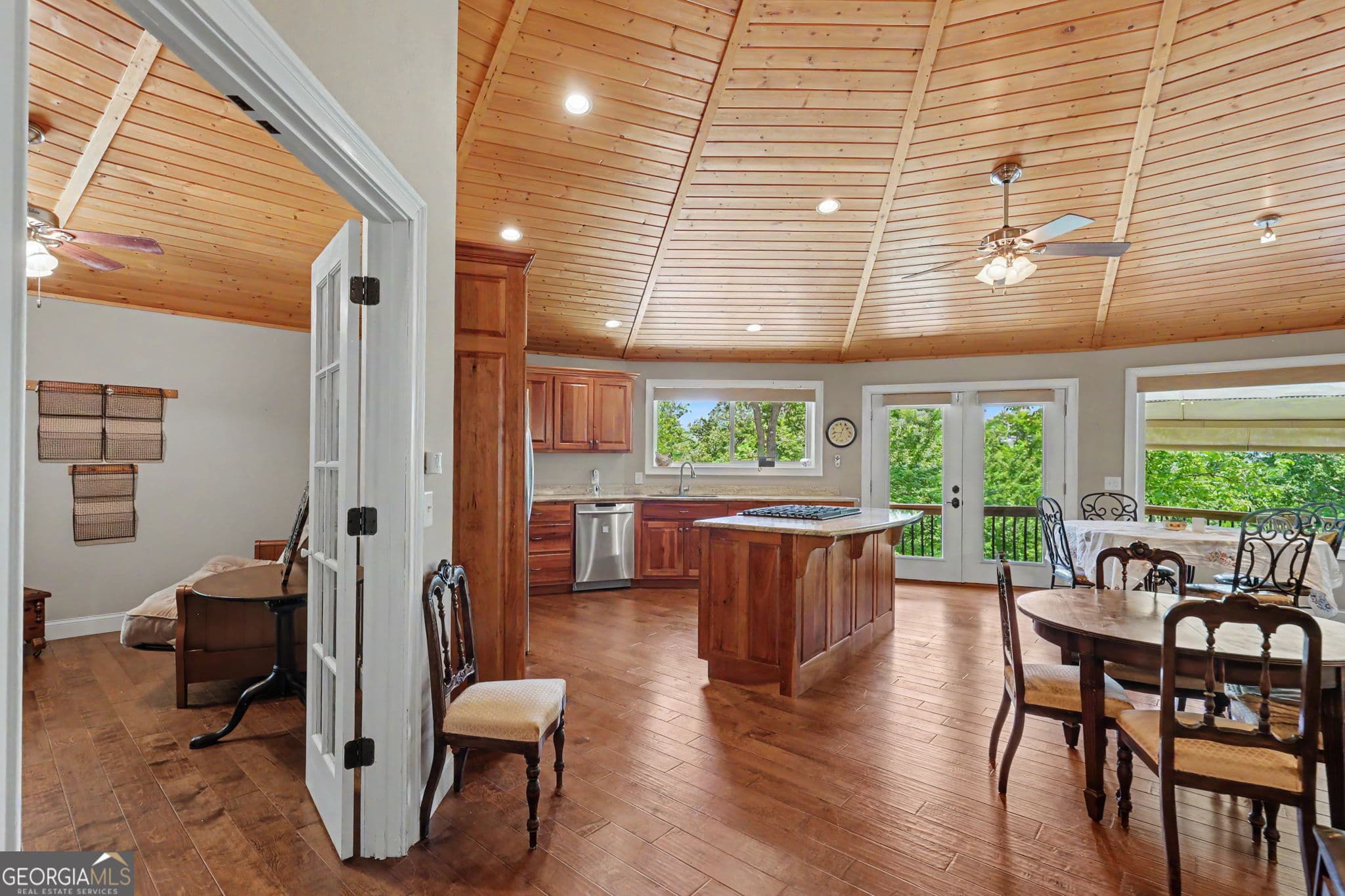 3 bedroom, 3 bathroom, 3,065 sq ft single family residence for sale at 1405 Adair Mill Road, Cleveland, GA 30528 — photo 6