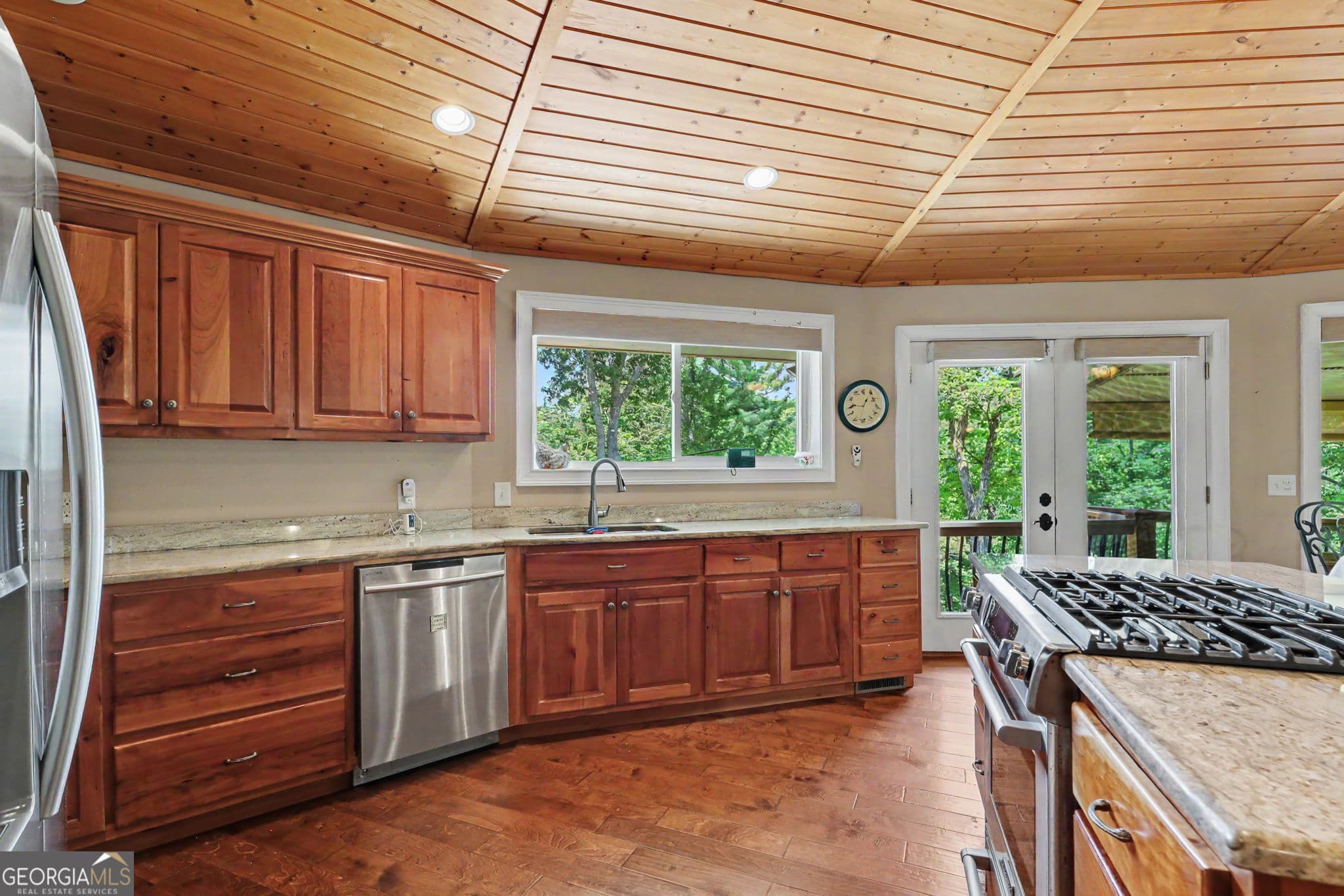 3 bedroom, 3 bathroom, 3,065 sq ft single family residence for sale at 1405 Adair Mill Road, Cleveland, GA 30528 — photo 3
