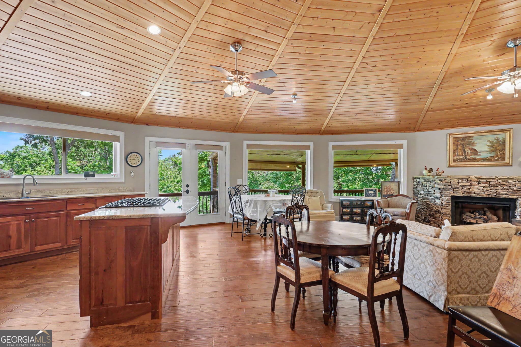 3 bedroom, 3 bathroom, 3,065 sq ft single family residence for sale at 1405 Adair Mill Road, Cleveland, GA 30528 — photo 4