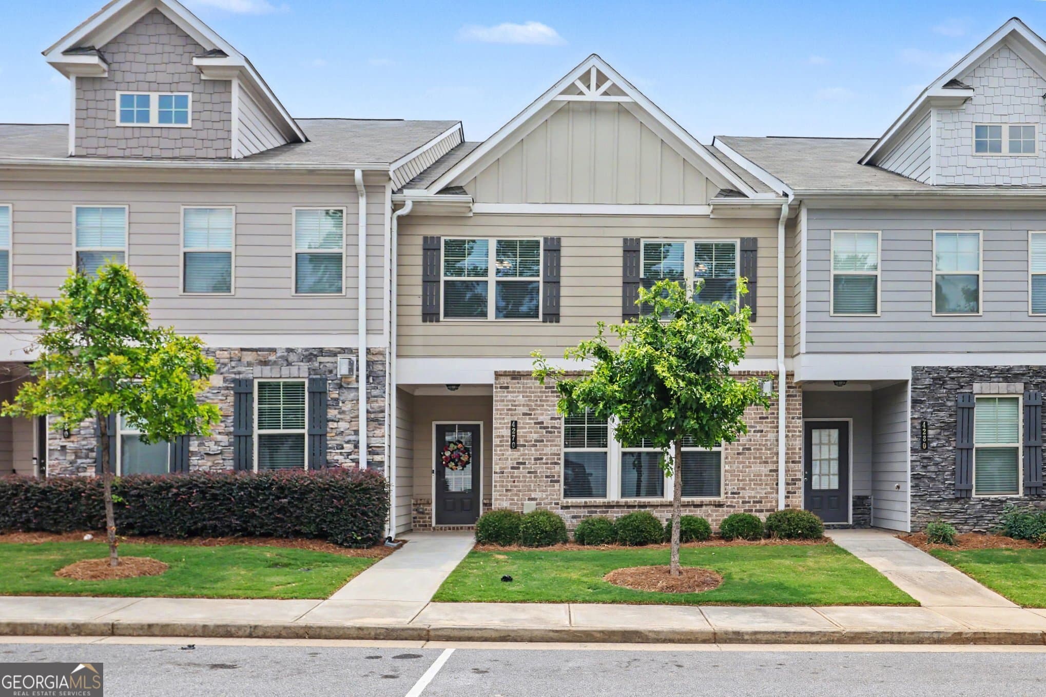 3 bedroom, 2.5 bathroom, 1,965 sq ft townhouse for sale at 4270 Sunny Oak Lane, Norcross, GA 30071