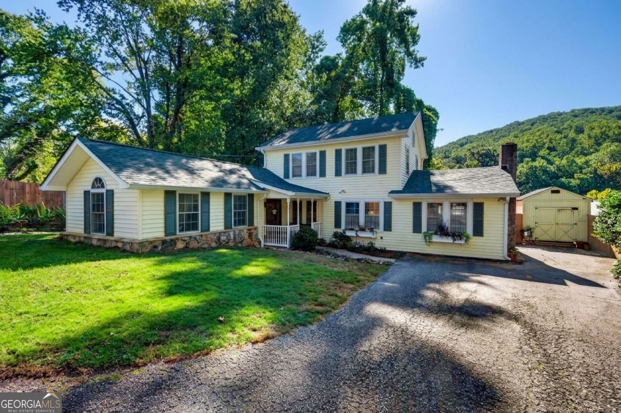 4 bedroom, 2 bathroom, 2,175 sq ft single family residence for sale at 330 Warwoman Road, Clayton, GA 30525 — photo 2