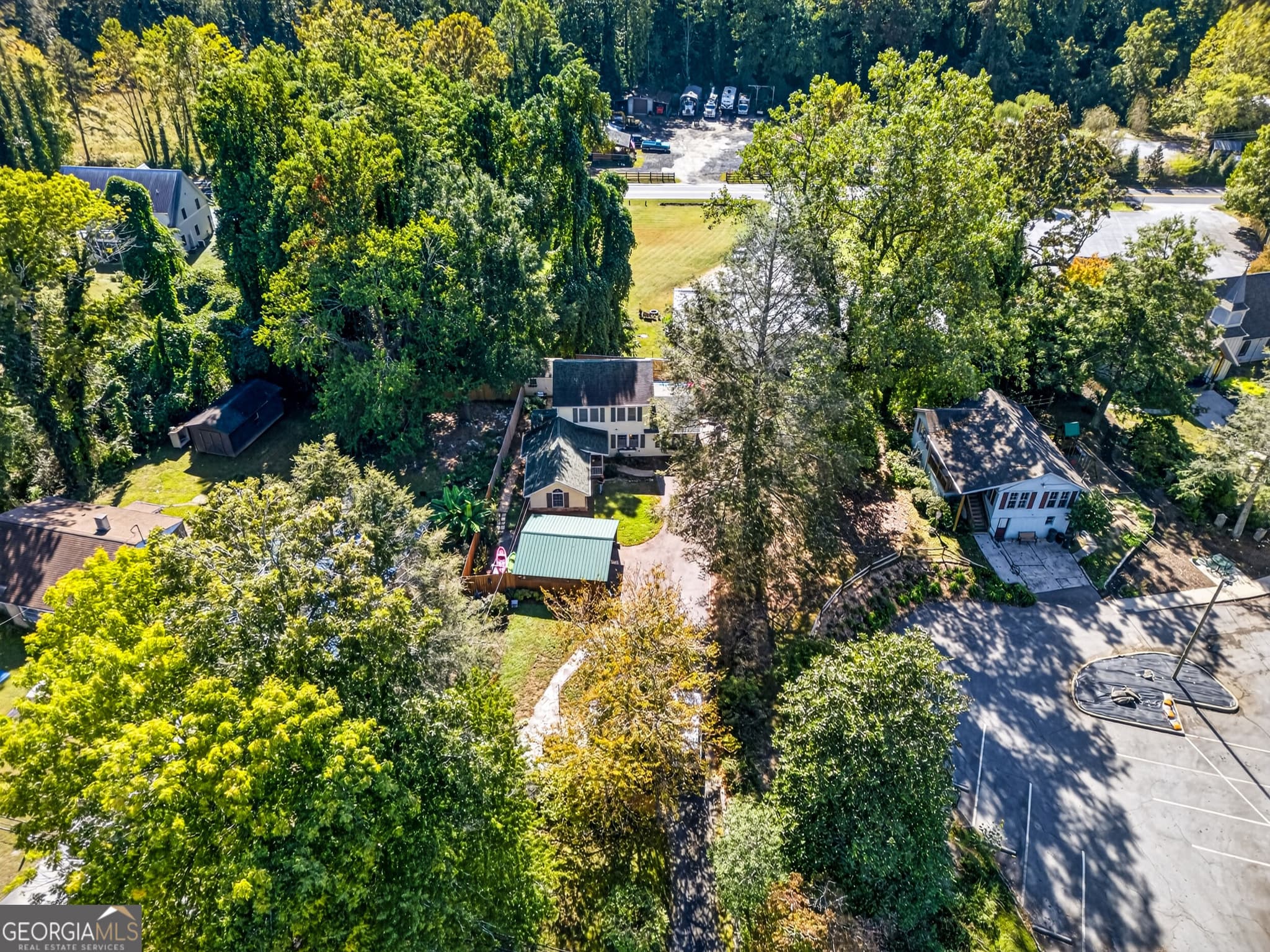 4 bedroom, 2 bathroom, 2,175 sq ft single family residence for sale at 330 Warwoman Road, Clayton, GA 30525 — photo 5