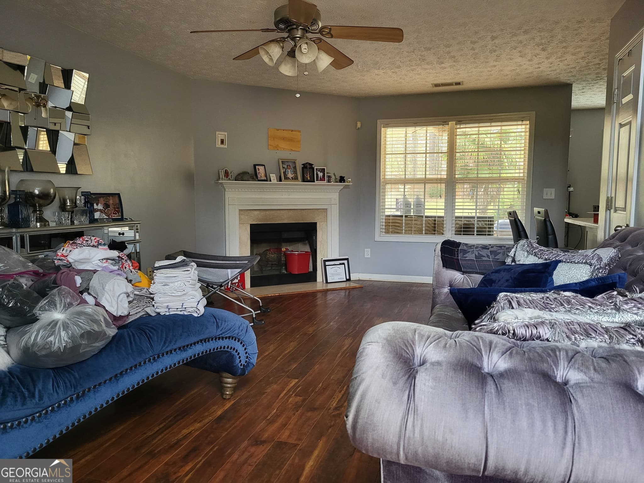 4 bedroom, 2.5 bathroom, 1,911 sq ft single family residence for sale at 230 Hastings Court, Mcdonough, GA 30252 — photo 3