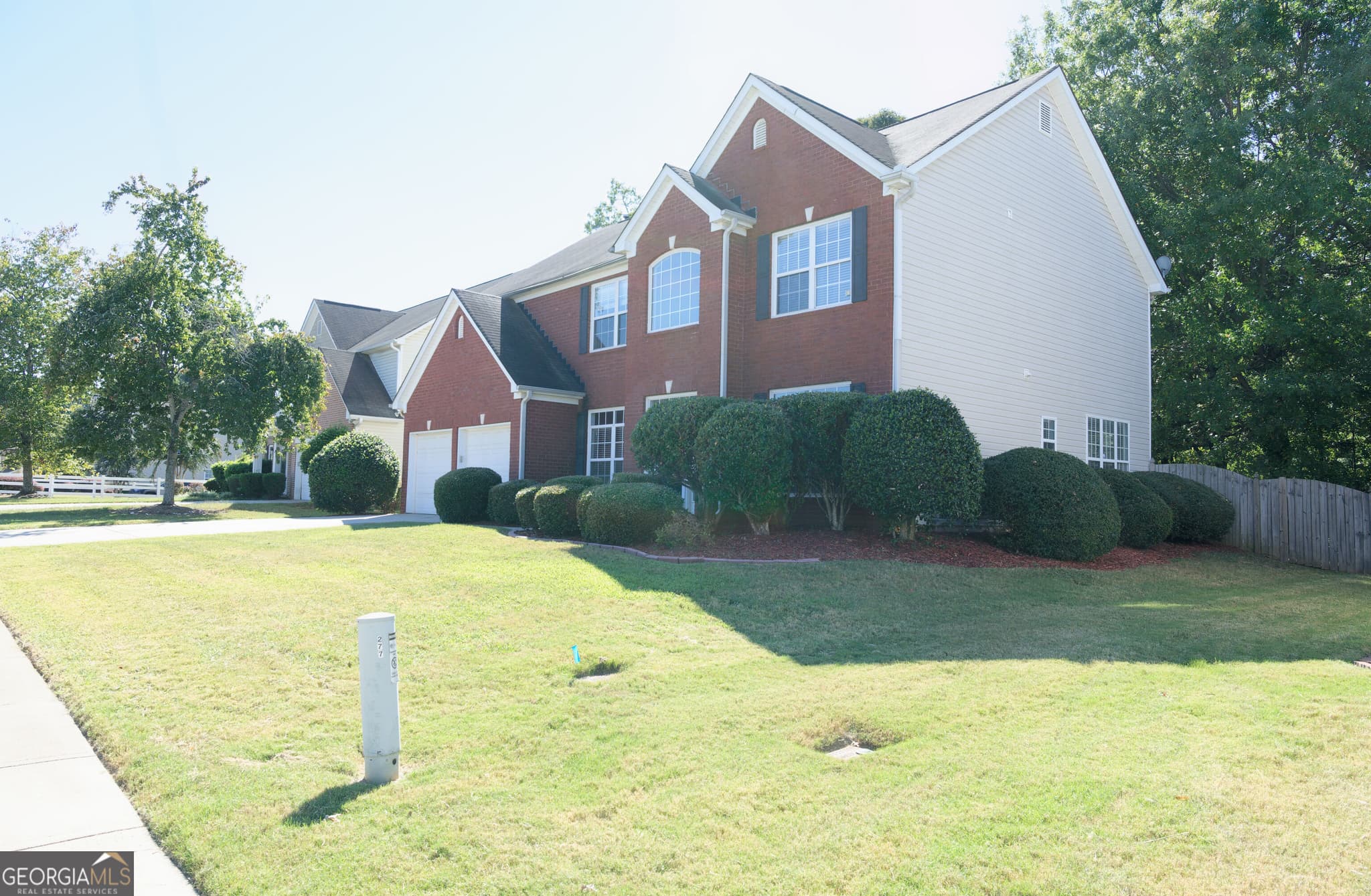 4 bedroom, 2.5 bathroom, 2,578 sq ft single family residence for sale at 277 Winthrop Lane, Mcdonough, GA 30253 — photo 3