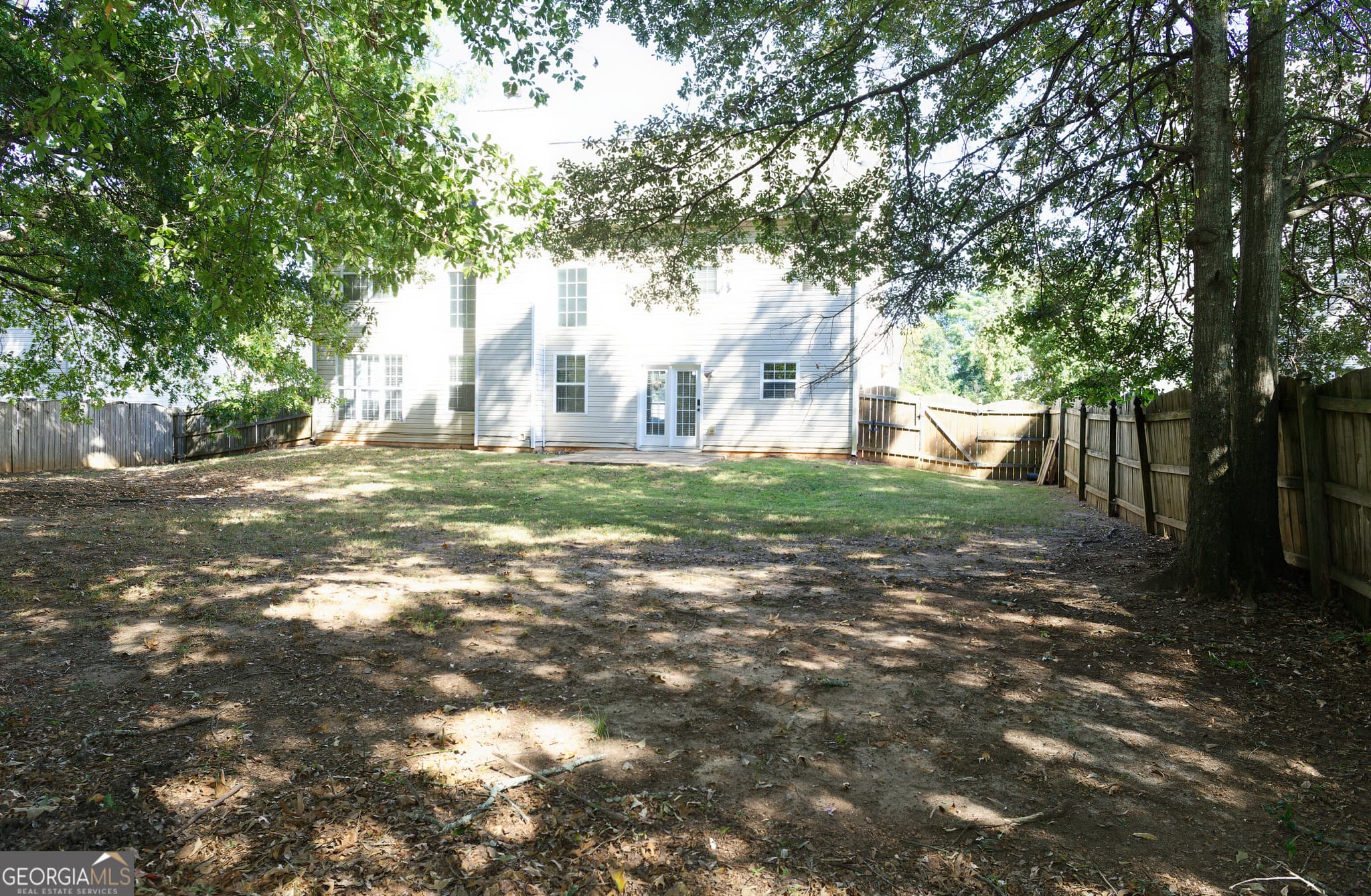 4 bedroom, 2.5 bathroom, 2,578 sq ft single family residence for sale at 277 Winthrop Lane, Mcdonough, GA 30253 — photo 4