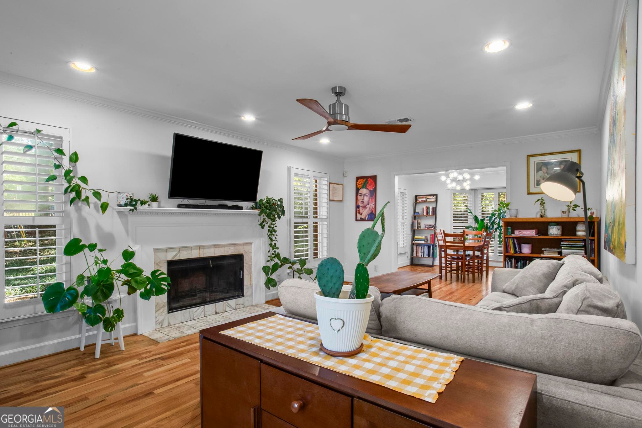 2 bedroom, 2.5 bathroom, 1,784 sq ft townhouse for sale at 101 Defoors Mill Drive, Atlanta, GA 30318 — photo 3