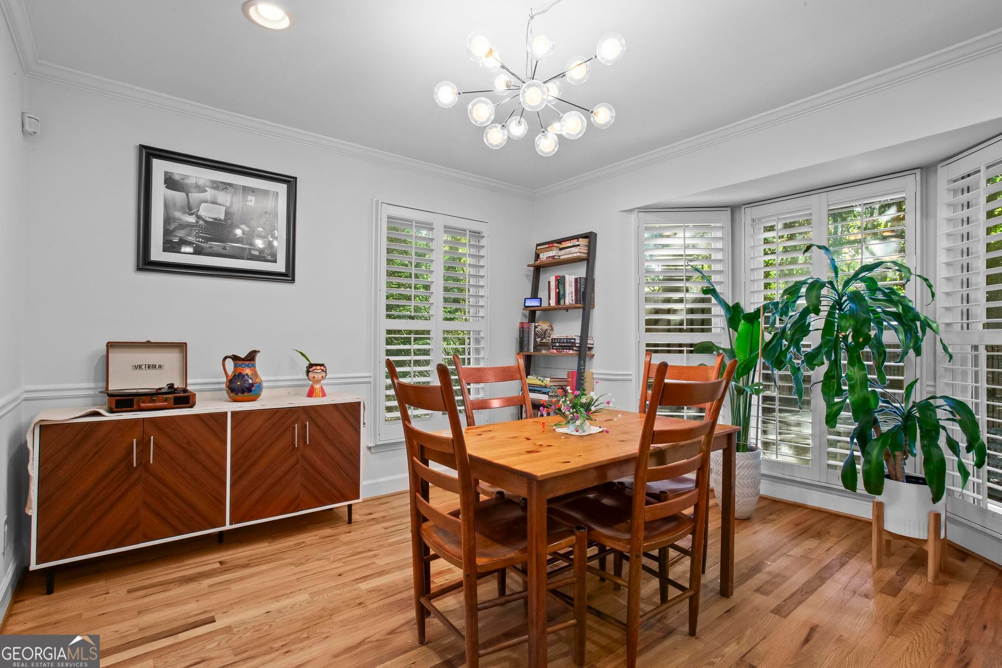 2 bedroom, 2.5 bathroom, 1,784 sq ft townhouse for sale at 101 Defoors Mill Drive, Atlanta, GA 30318 — photo 5