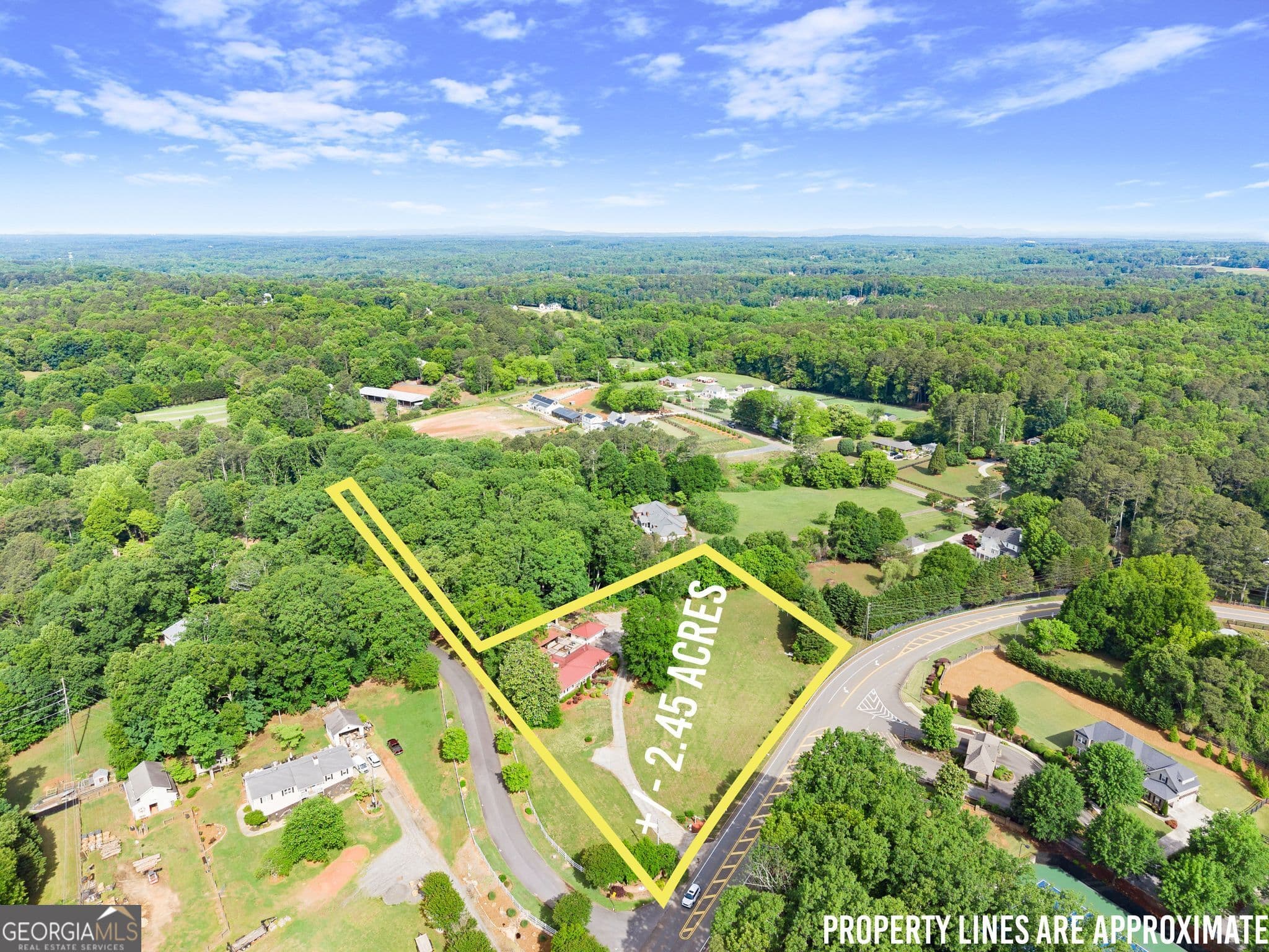 4 bedroom, 3 bathroom single family residence sold at 4100 Holbrook Campground Road, Alpharetta, GA 30004