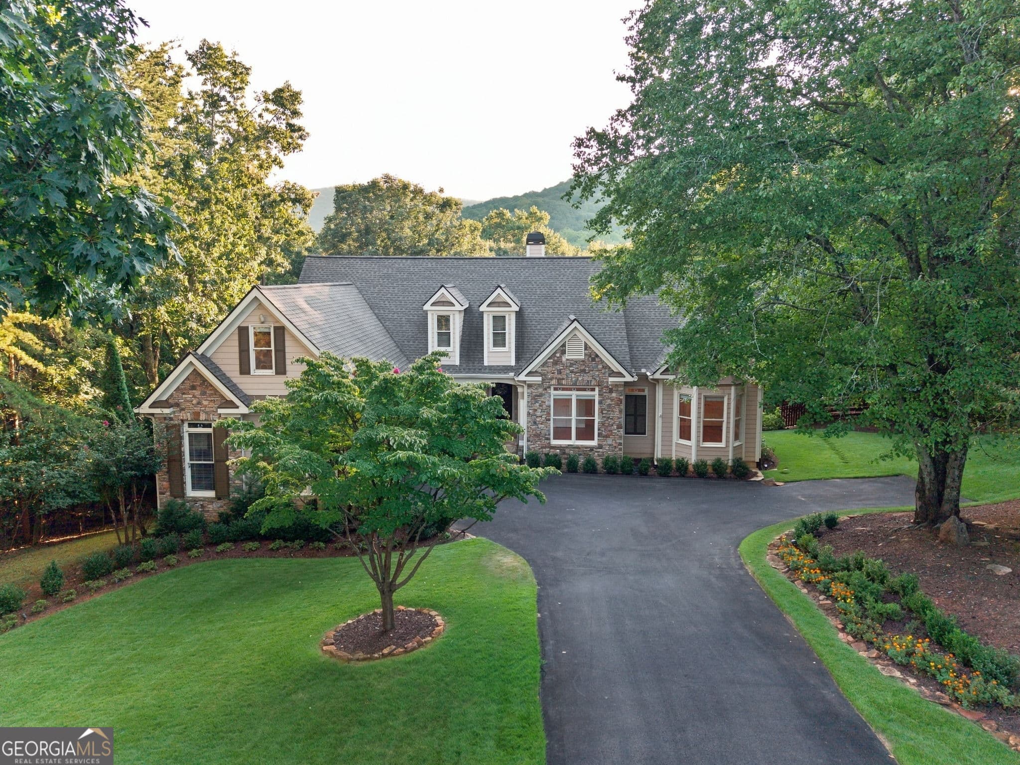 4 bedroom, 3 bathroom, 4,186 sq ft single family residence for sale at 77 Tally Cove Road, Jasper, GA 30143 — photo 3