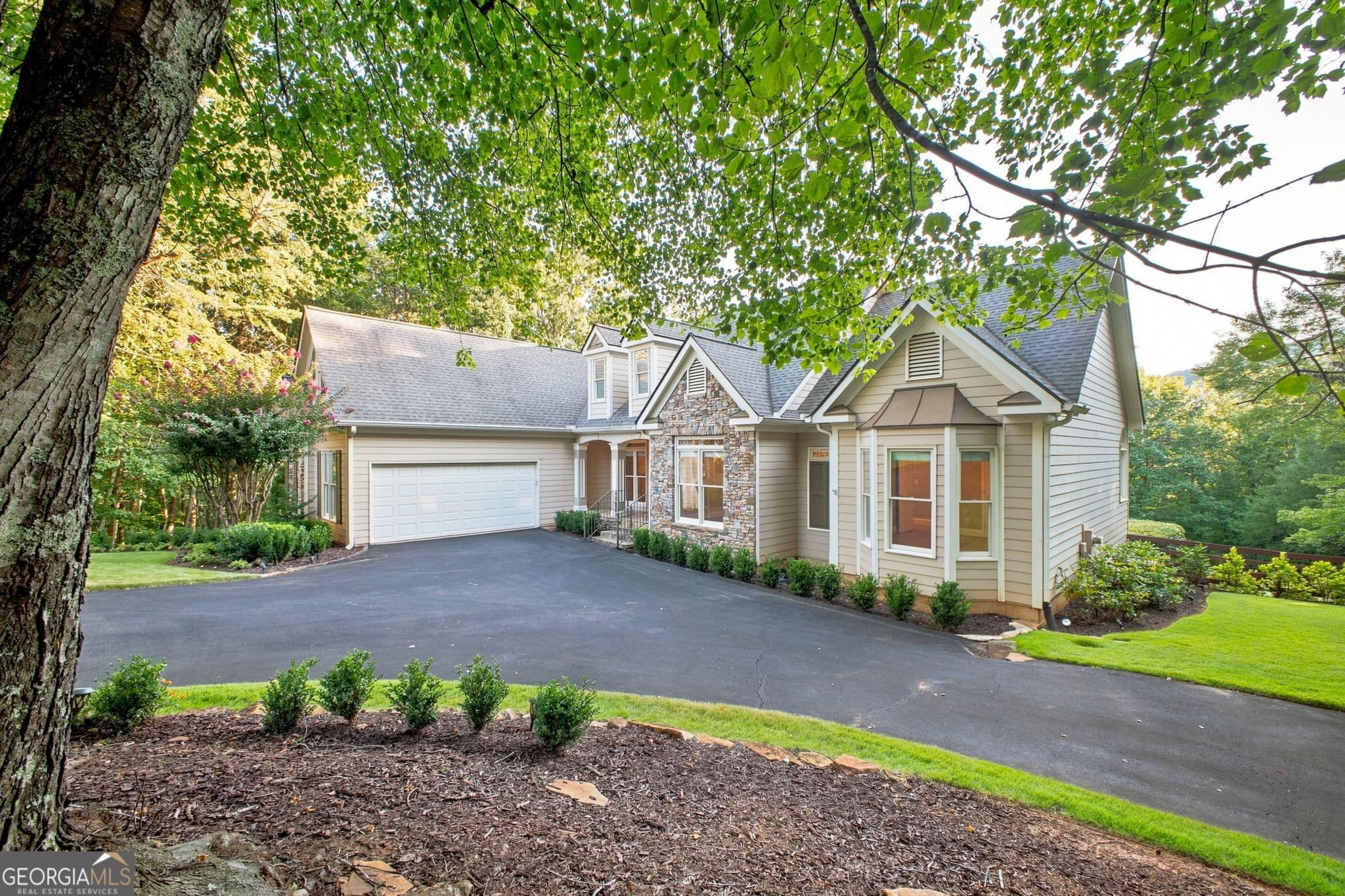 4 bedroom, 3 bathroom, 4,186 sq ft single family residence for sale at 77 Tally Cove Road, Jasper, GA 30143 — photo 8