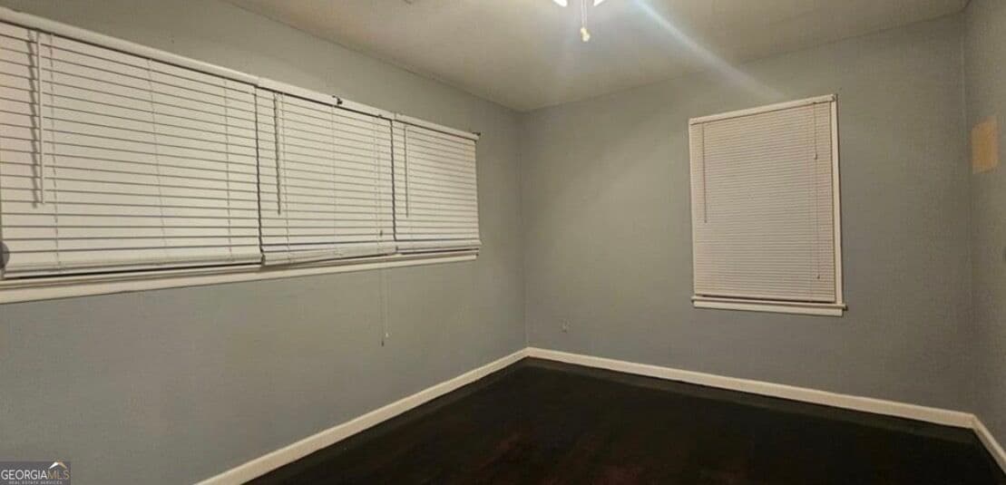 3 bedroom, 1 bathroom, 951 sq ft single family residence for sale at 5652 Ash Street, Forest Park, GA 30297 — photo 4