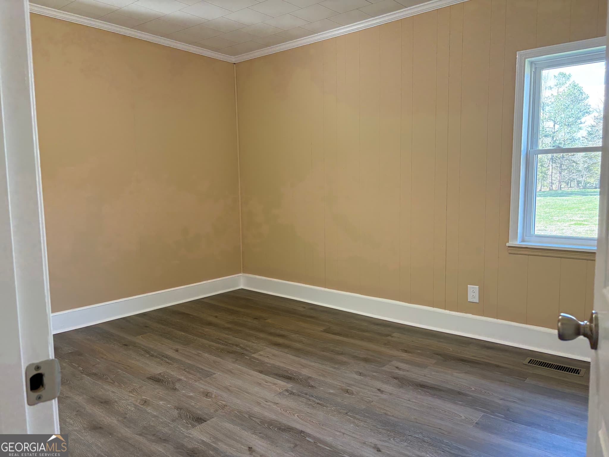 2 bedroom, 1 bathroom, 1,464 sq ft single family residence for sale at 8350 Highway 337, Lafayette, GA 30728 — photo 10