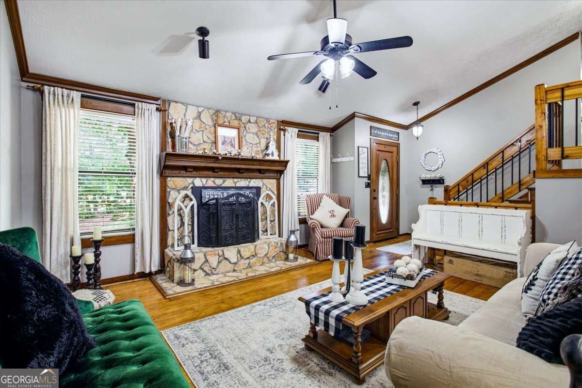 6 bedroom, 3 bathroom, 3,000 sq ft single family residence for sale at 235 Roberts Road, Covington, GA 30016 — photo 8