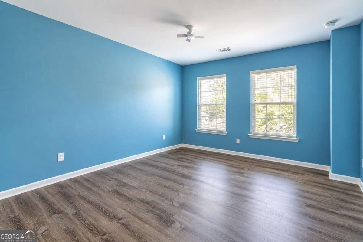 6 bedroom, 4.5 bathroom, 3,564 sq ft single family residence for sale at 3566 Ashby Pond Lane, Duluth, GA 30097 — photo 9