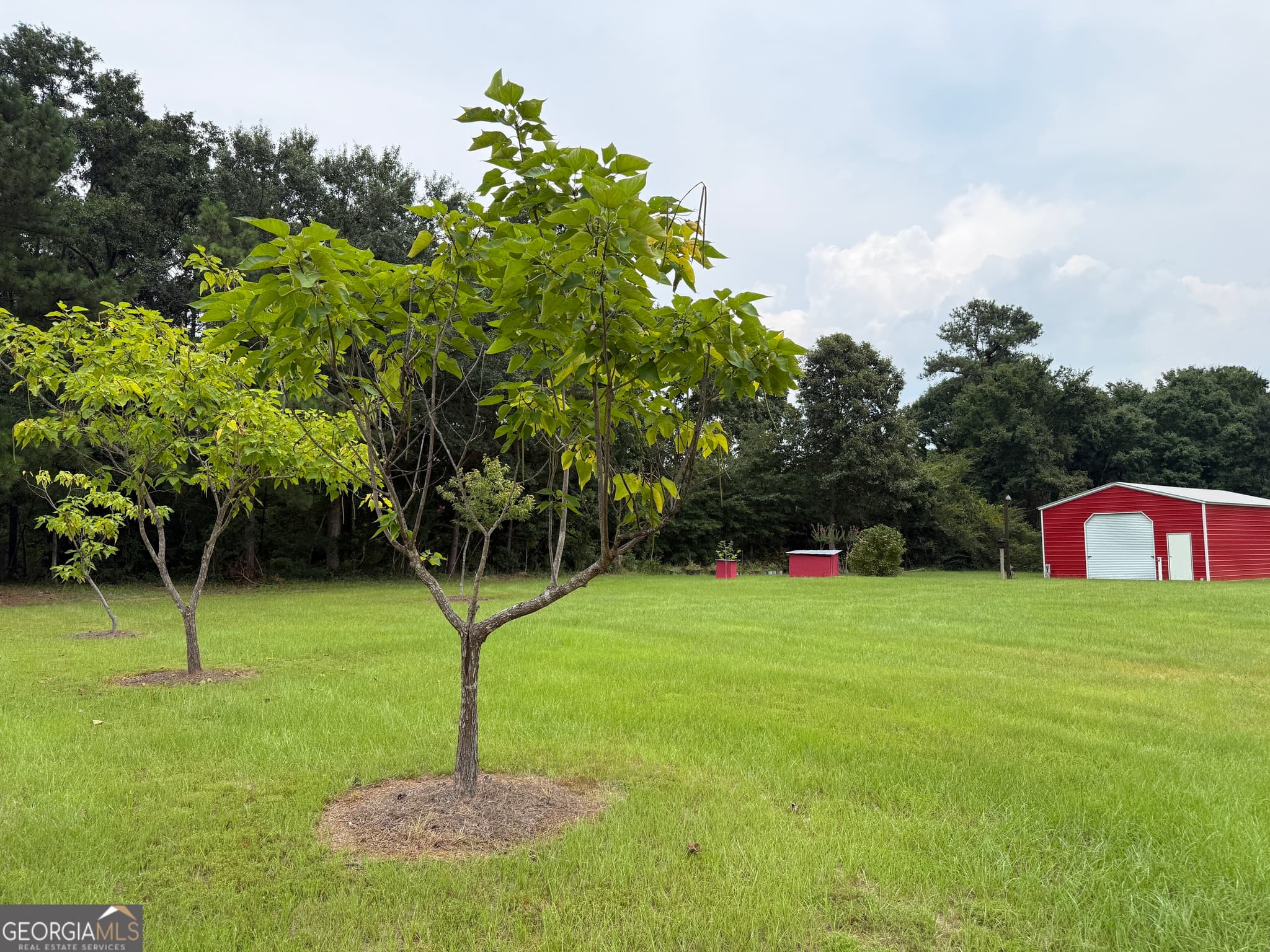 2 bedroom, 2 bathroom, 1,216 sq ft manufactured home,single family residence for sale at 2449 H B Dixon Road, Sparta, GA 31087 — photo 10