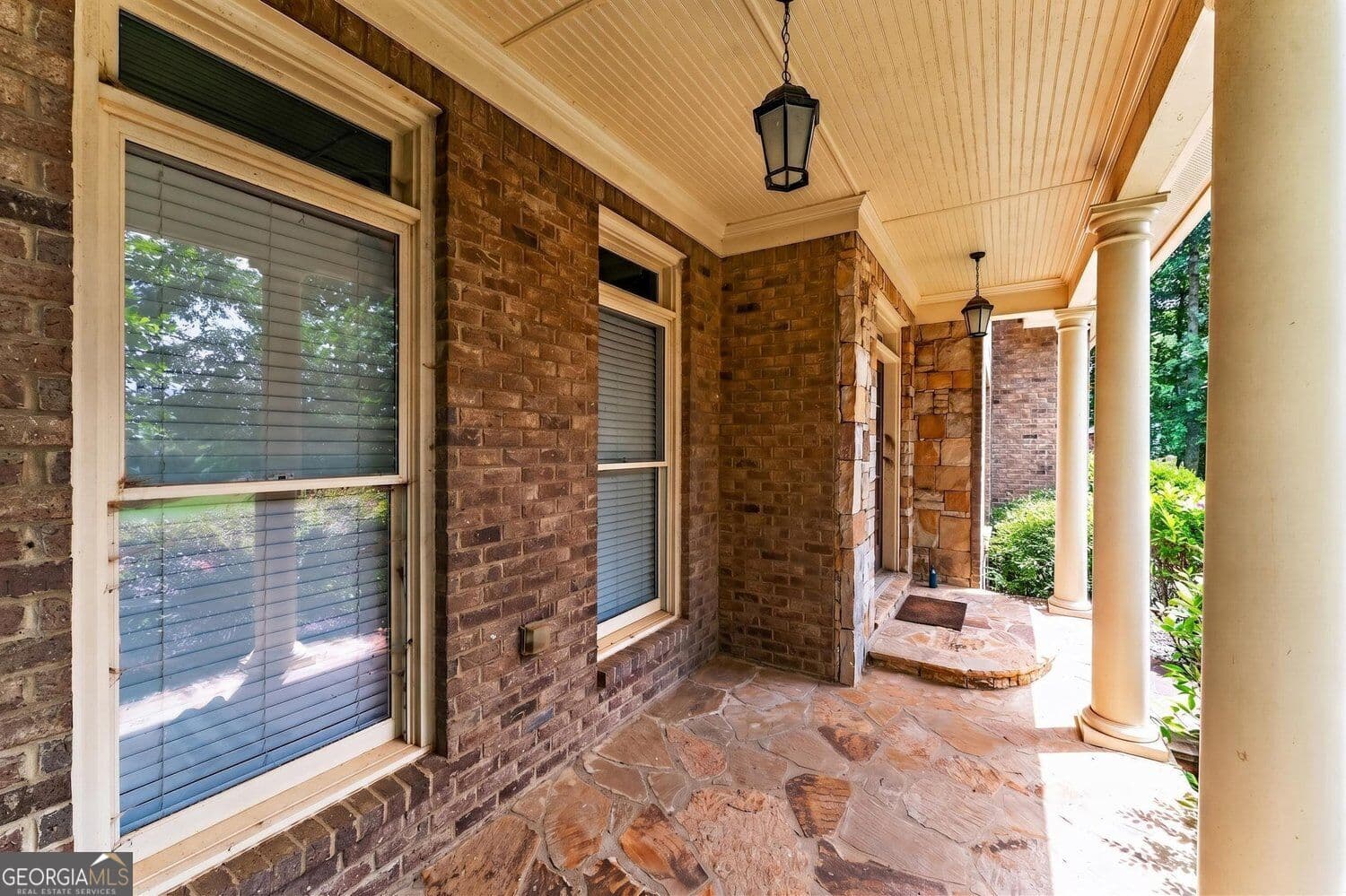 5 bedroom, 4 bathroom, 4,926 sq ft single family residence for sale at 505 Rabun Court, Canton, GA 30115 — photo 2
