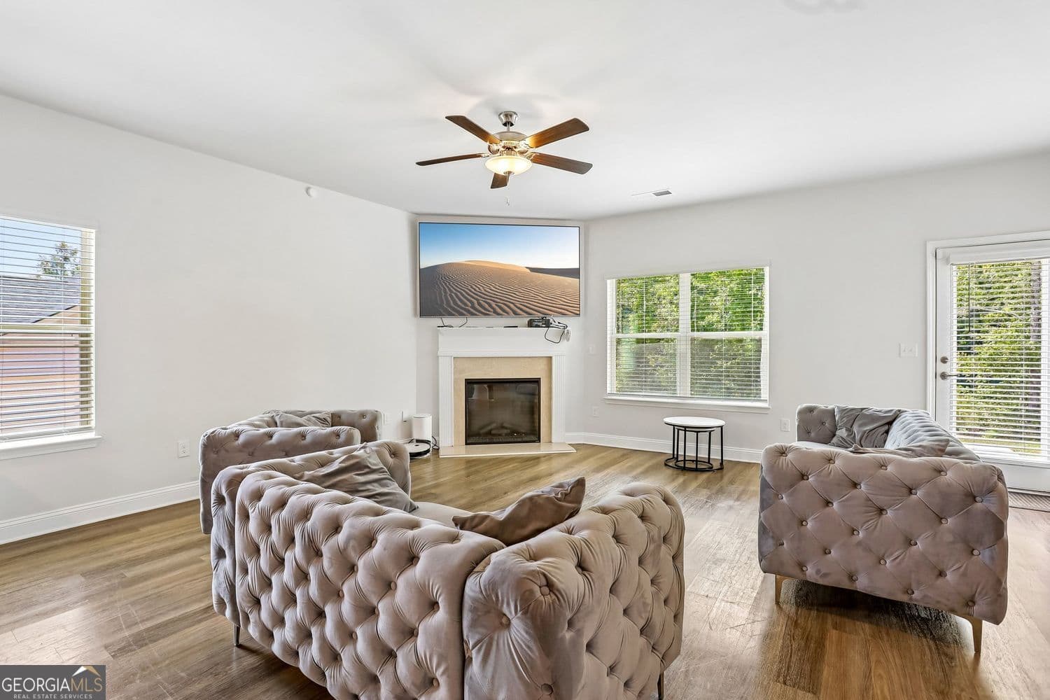 6 bedroom, 3.5 bathroom, 3,122 sq ft single family residence for sale at 1841 Abbey Road, Griffin, GA 30223 — photo 6