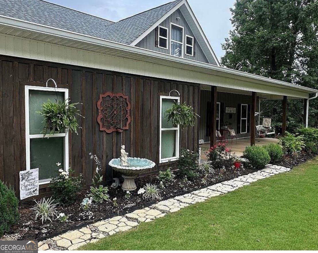 3 bedroom, 2 bathroom, 1,918 sq ft single family residence for sale at 570 County Road 79, Roanoke, AL 36274 — photo 6