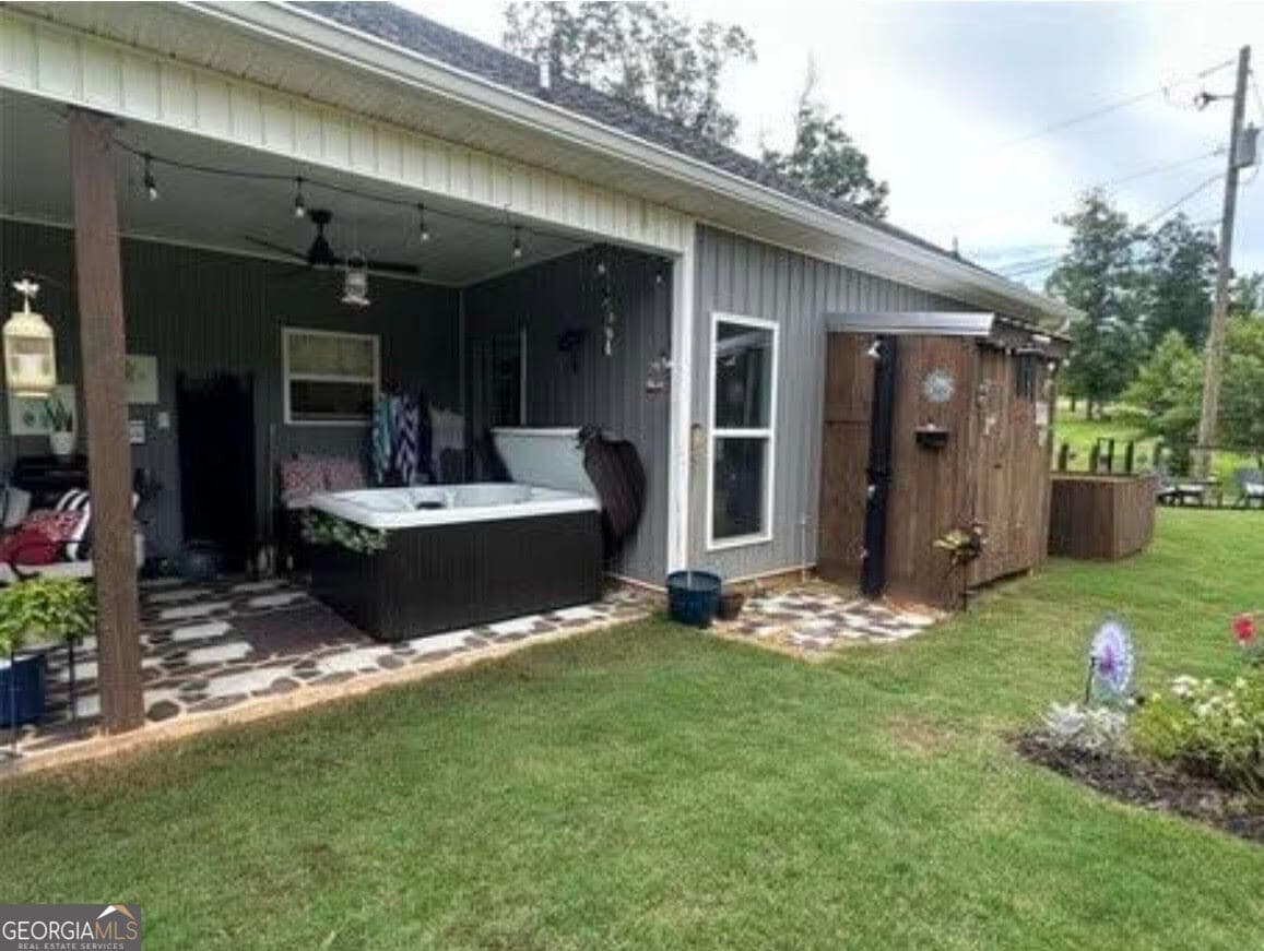 3 bedroom, 2 bathroom, 1,918 sq ft single family residence for sale at 570 County Road 79, Roanoke, AL 36274 — photo 9