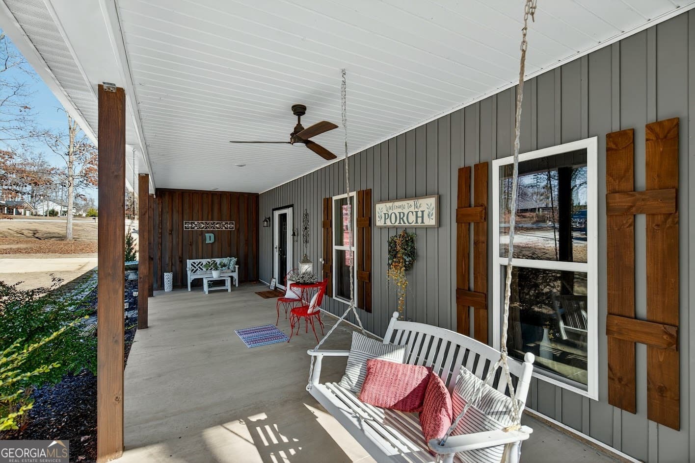 3 bedroom, 2 bathroom, 1,918 sq ft single family residence for sale at 570 County Road 79, Roanoke, AL 36274 — photo 8
