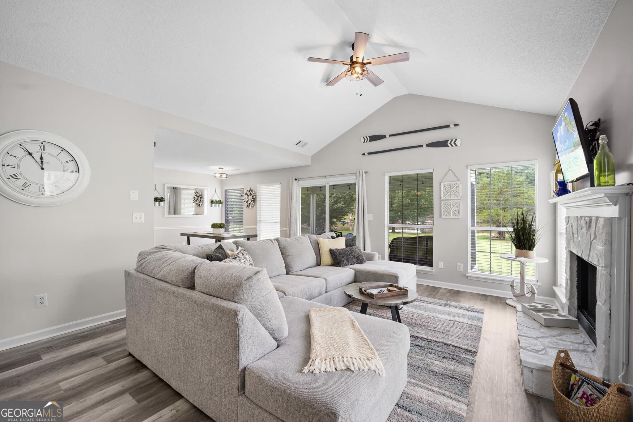 3 bedroom, 2 bathroom, 1,196 sq ft single family residence for sale at 225 E River Bend Drive, Eatonton, GA 31024 — photo 9