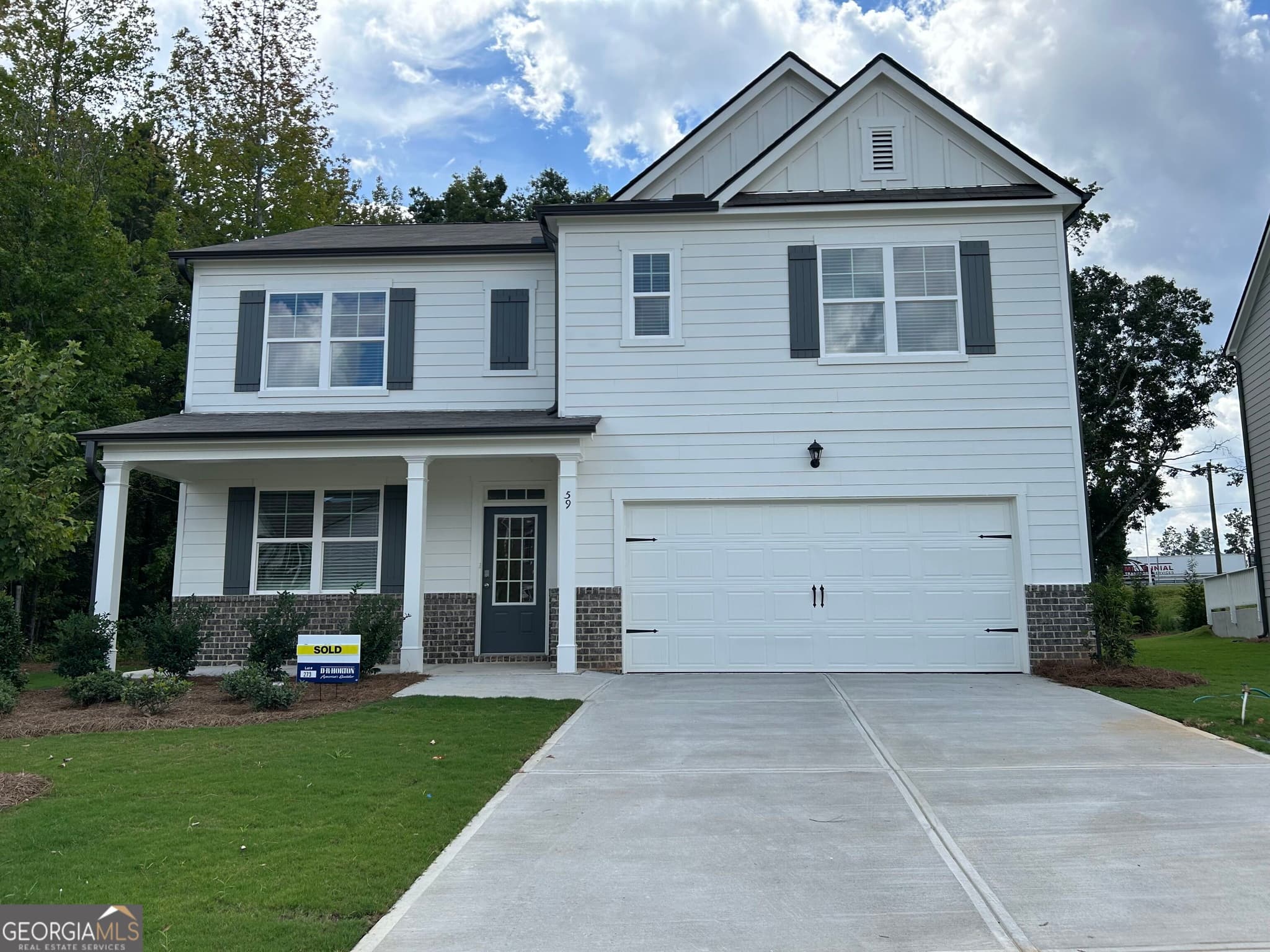 5 bedroom, 3 bathroom, 2,511 sq ft single family residence for rent at 59 Lambton Place, Braselton, GA 30517 for $2,500 a month — photo 1 of 1